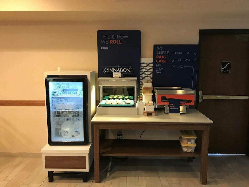 Holiday Inn Express Fallon By Ihg Екстер'єр фото