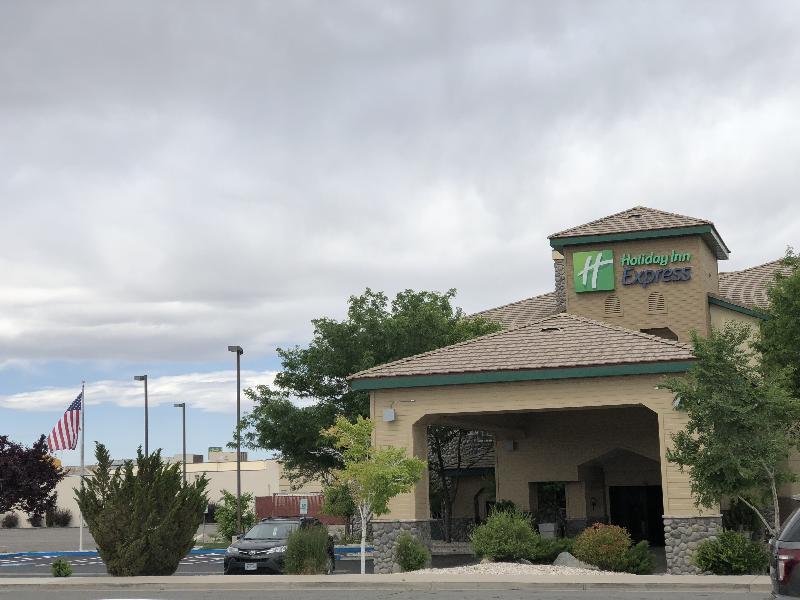 Holiday Inn Express Fallon By Ihg Екстер'єр фото