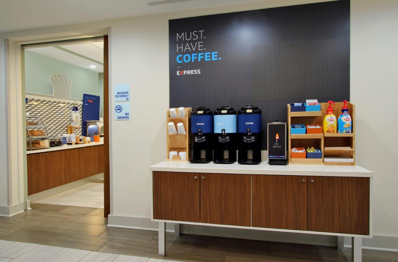 Holiday Inn Express Fallon By Ihg Екстер'єр фото