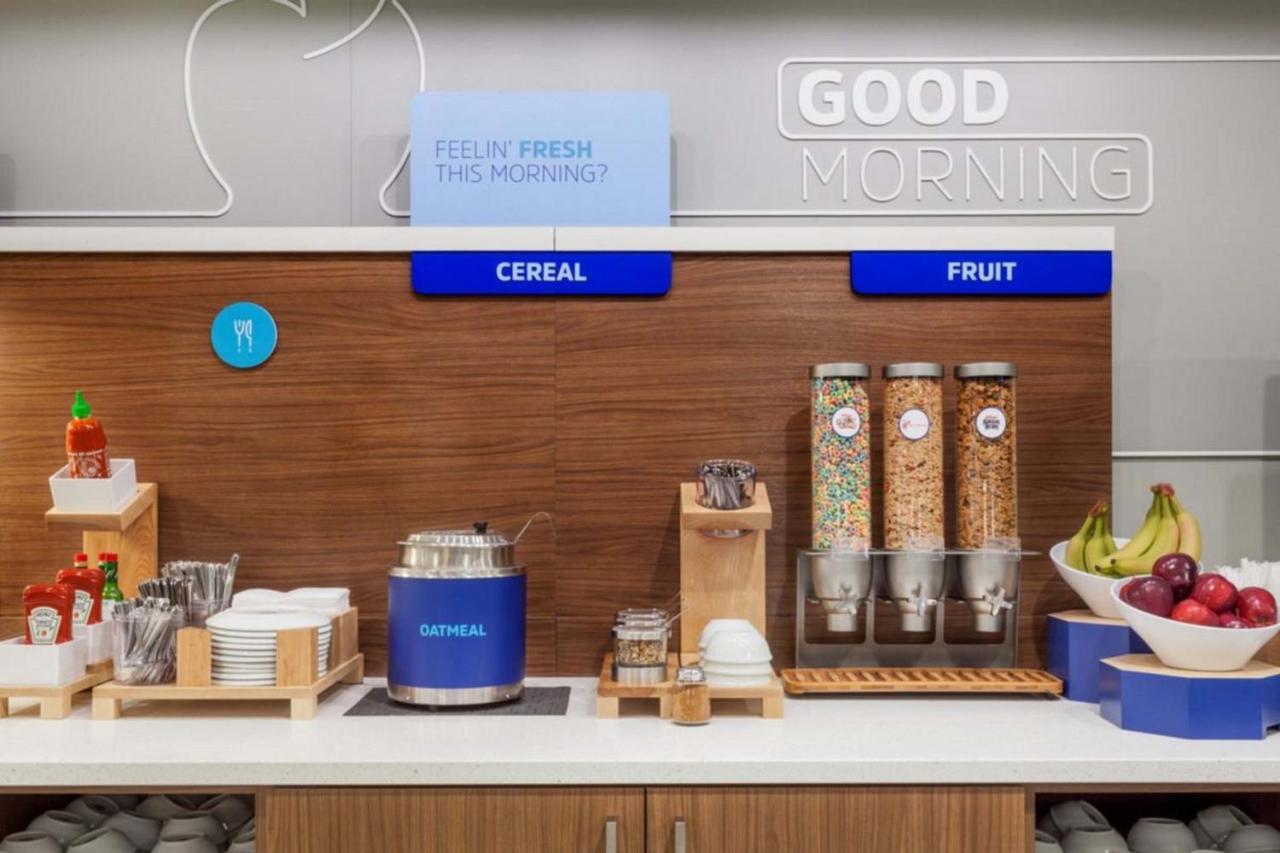 Holiday Inn Express Fallon By Ihg Екстер'єр фото