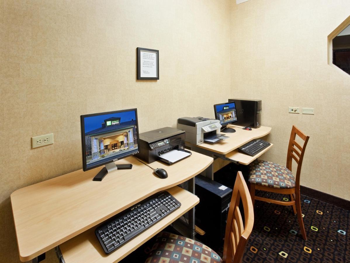 Holiday Inn Express Fallon By Ihg Екстер'єр фото
